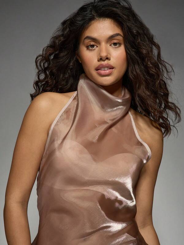 Missguided MISSGUIDED Metallic Satin Halter Top Mini Skirt Two-Piece Set