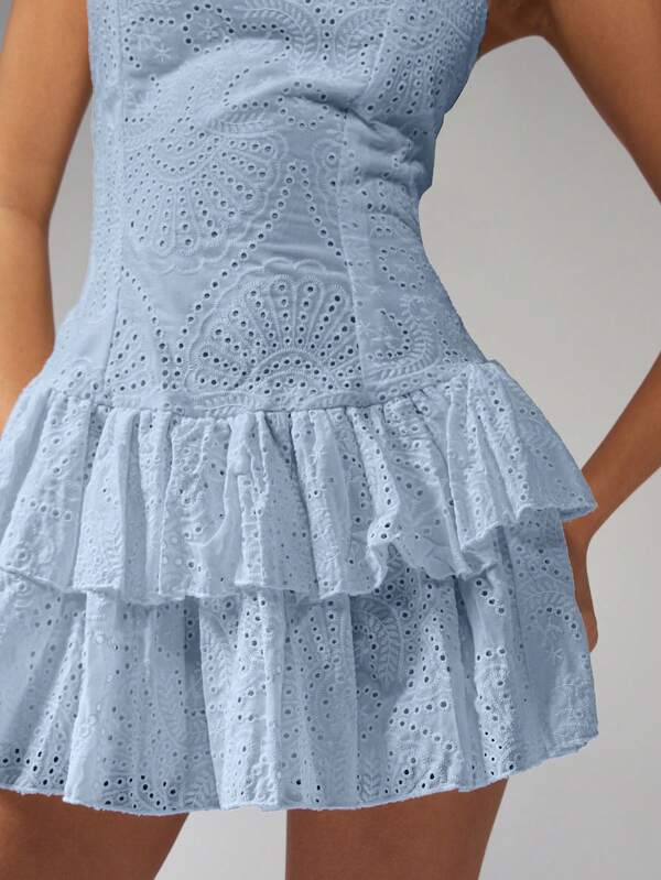 Missguided MISSGUIDED Mini Dress With Eyelet Lace And Tiered Ruffle Skirt