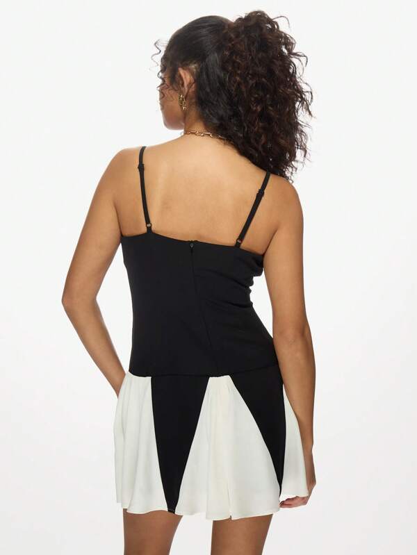 Missguided MISSGUIDED Mini Dress With Square Neck And Spaghetti Straps
