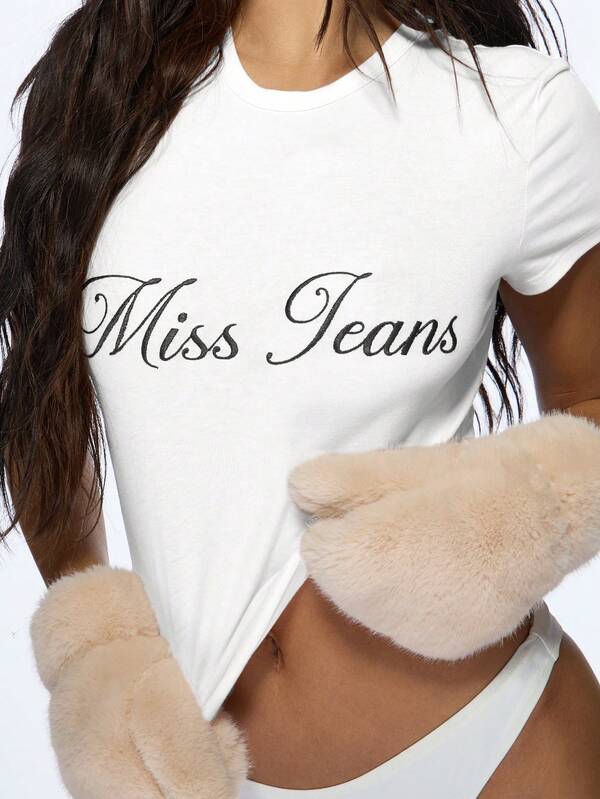 Missguided MISSGUIDED Miss Teens Graphic Print Fitted T-Shirt
