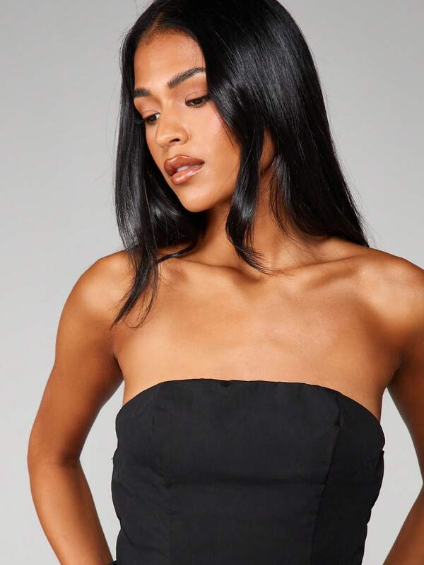 Missguided MISSGUIDED Bandeau Top With Ruffled Hem