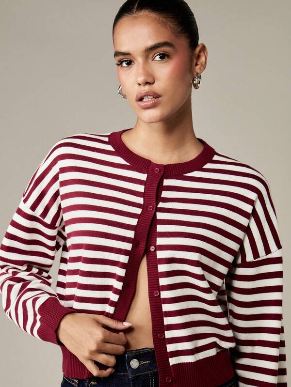 missguided MISSGUIDED MISSGUIDED PLUS Burgundy Striped Button Front Cropped Cardigan With Ribbed Trim