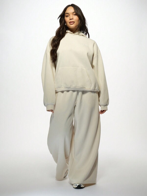 Missguided MISSGUIDED MISSGUIDED PLUS Plus Size Cozy Fleece Wide Leg Sweatpants