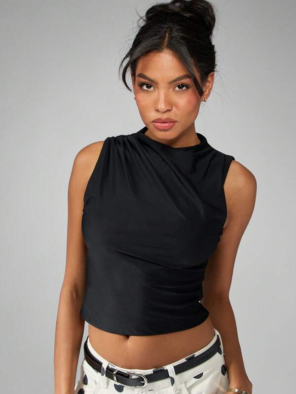Missguided MISSGUIDED Mock Neck Sleeveless Crop Top With Ruched Design