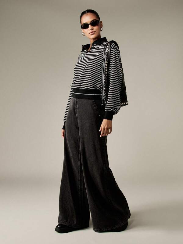 Missguided MISSGUIDED Monochrome Striped Sweatshirt With Polo Collar