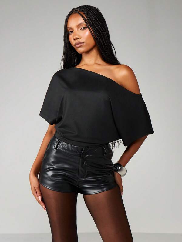 missguided MISSGUIDED Off Shoulder Asymmetric Short Sleeve Bodysuit