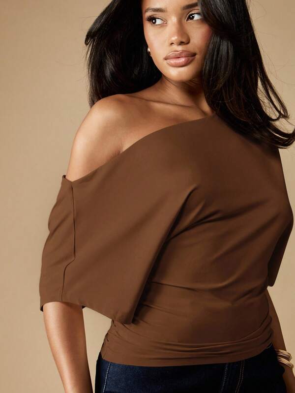 missguided MISSGUIDED Off Shoulder Batwing Top With Ruched Detail