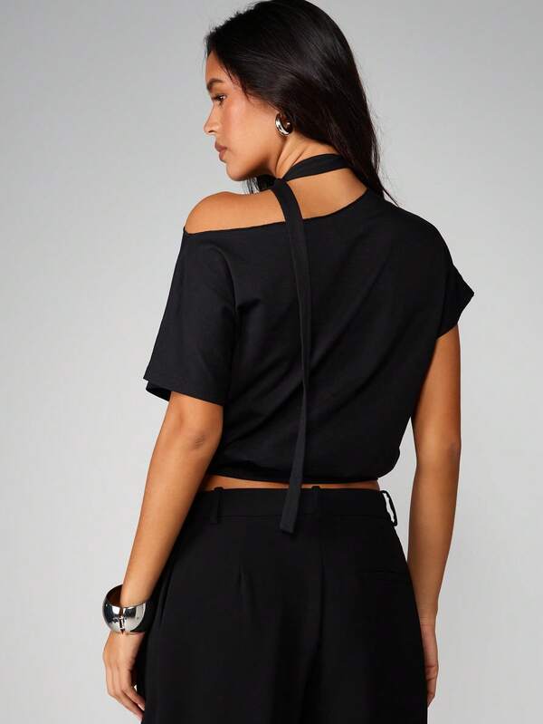 Missguided MISSGUIDED Off Shoulder Choker Neck Top With Cold Shoulder Detail
