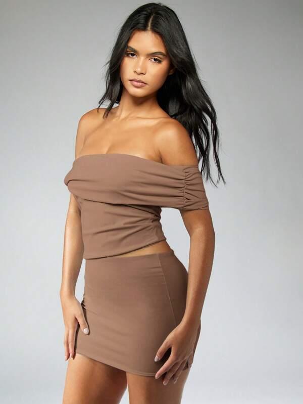 Missguided MISSGUIDED Off Shoulder Crop Top Mini Skirt Two Piece Set