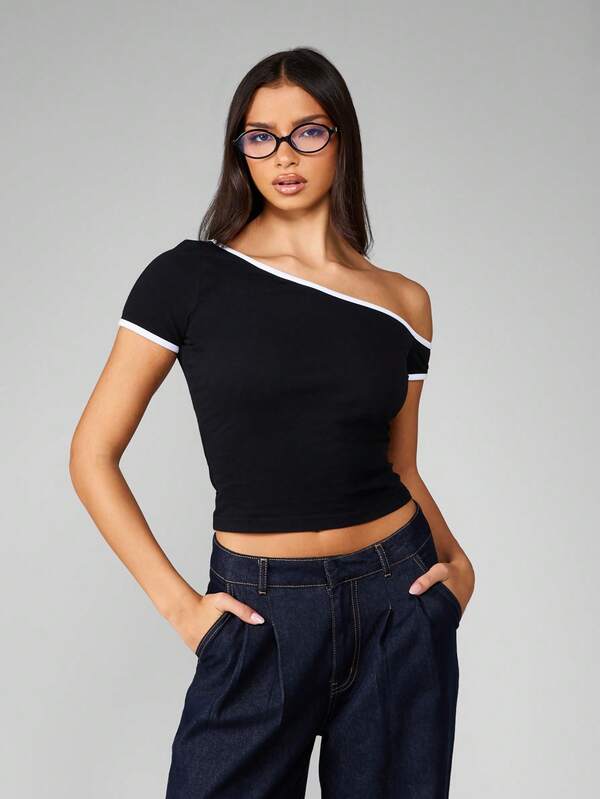 Missguided MISSGUIDED Off Shoulder Crop Top With Contrast Binding Trim