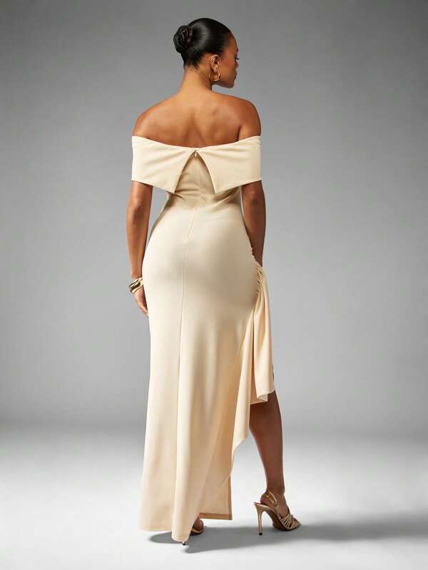 Missguided MISSGUIDED Off Shoulder Maxi Dress With Side Drape Detail