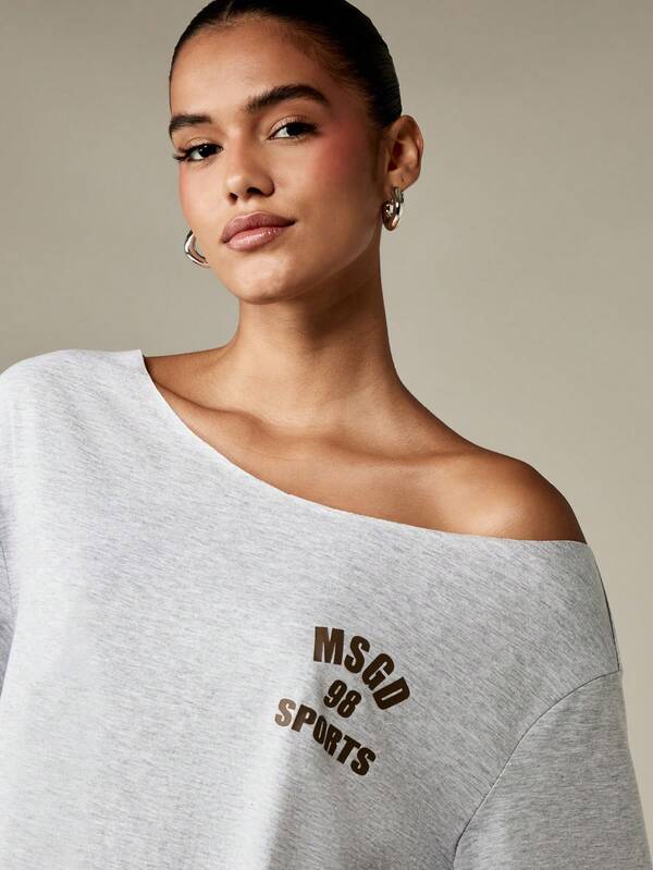 Missguided MISSGUIDED Off Shoulder Oversized T-Shirt With Logo Print