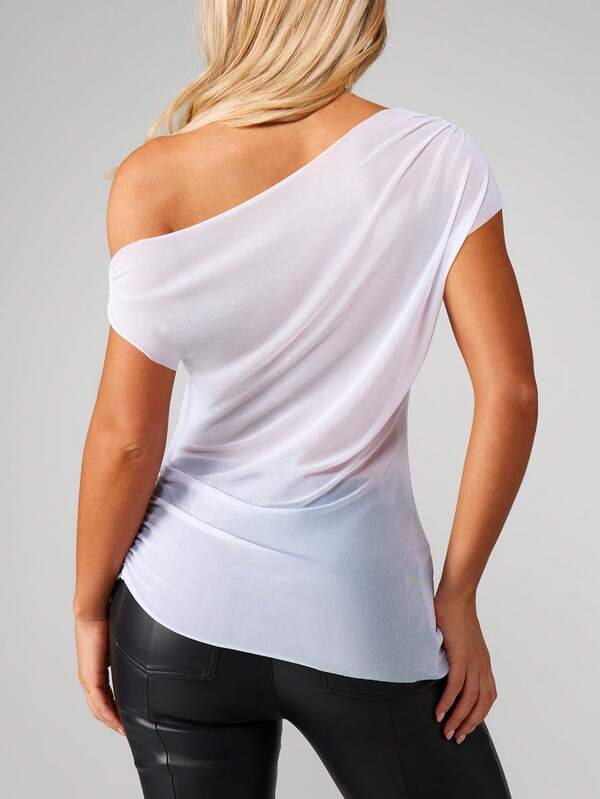 Missguided MISSGUIDED Off Shoulder Pleated Blouse With Asymmetric Detail