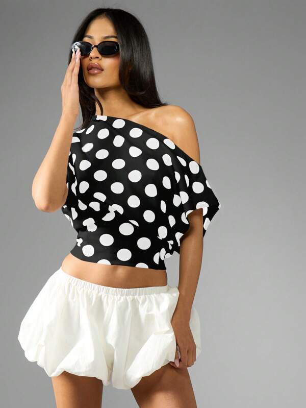 missguided MISSGUIDED Off Shoulder Polka Dot Crop Top With Loose Dolman Sleeve