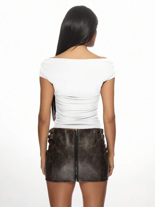Missguided MISSGUIDED Off Shoulder Ruched Fitted Crop T-Shirt
