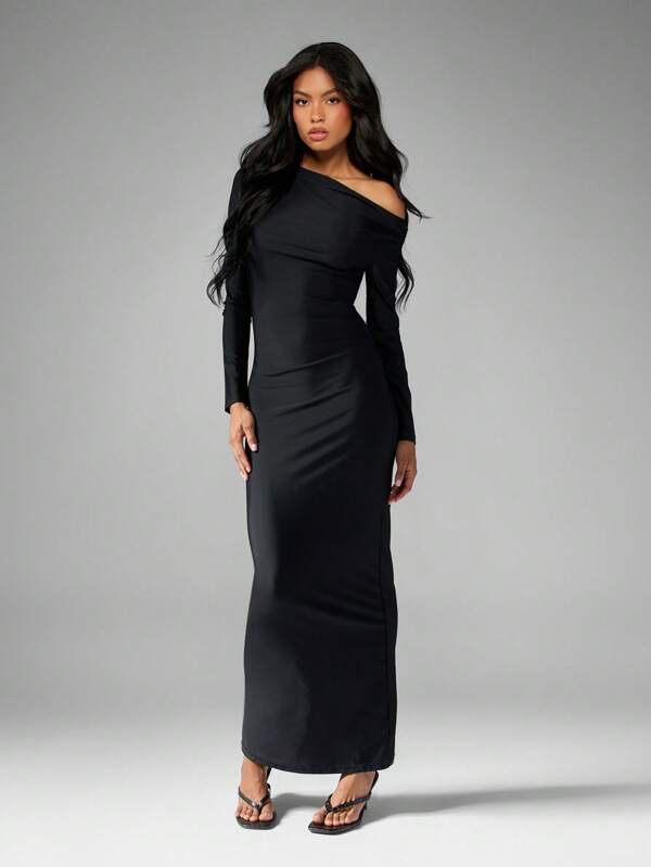 missguided MISSGUIDED Off Shoulder Ruched Maxi Dress With Long Sleeves