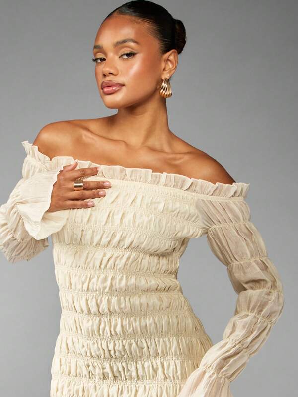 Missguided MISSGUIDED Off Shoulder Ruched Mini Dress With Bell Sleeves