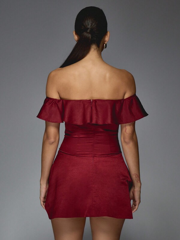 Missguided MISSGUIDED Off Shoulder Ruffle Mini Dress With Flared Skirt