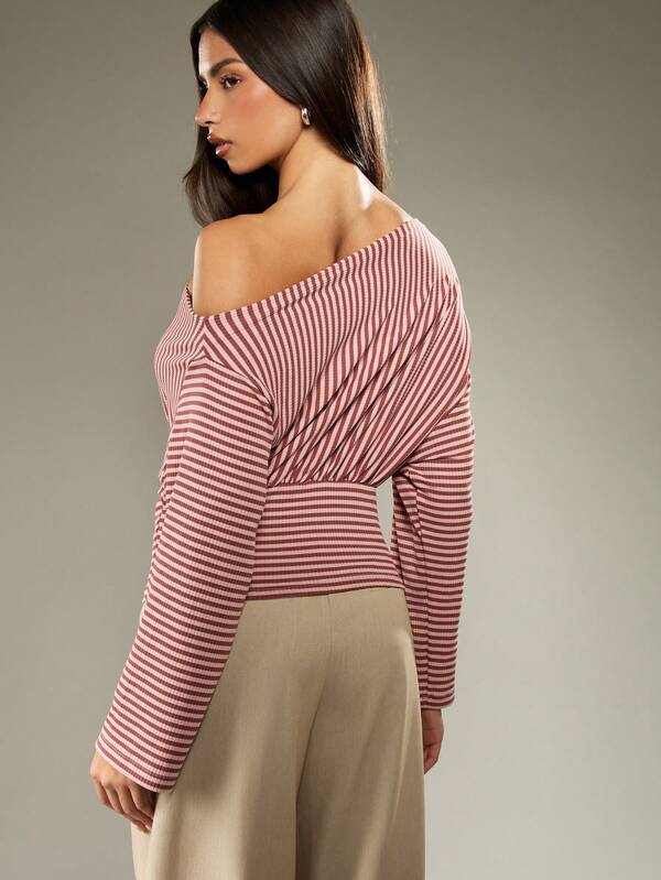 Missguided MISSGUIDED Off Shoulder Striped Fitted Top With Ruched Waist