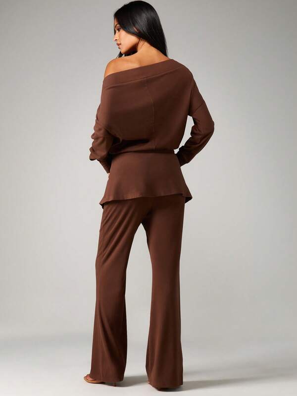 Missguided MISSGUIDED Off Shoulder Top With Bell Bottom Pants Coordinated Set