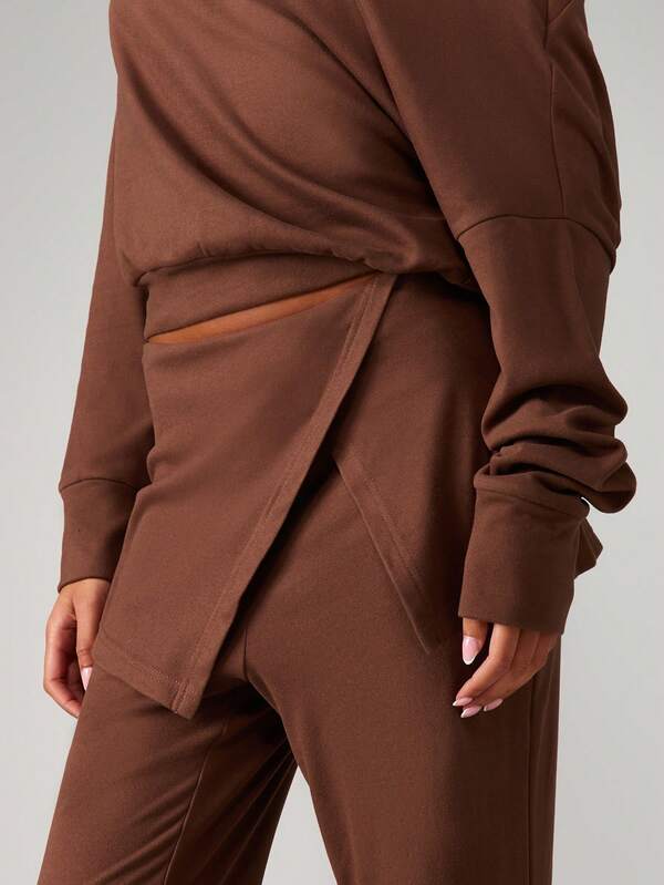 Missguided MISSGUIDED Off Shoulder Top With Bell Bottom Pants Coordinated Set