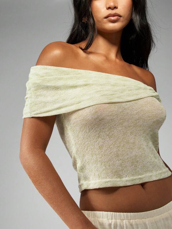 Missguided MISSGUIDED Off-Shoulder Twist Front Ribbed Knit Crop Top