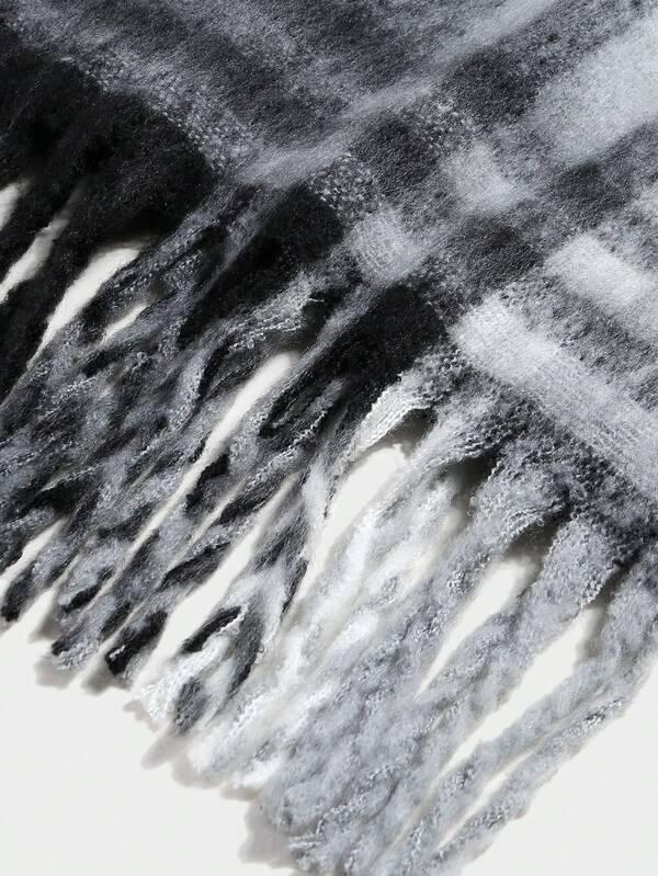 Missguided MISSGUIDED Ombre Gradient Scarf With Fringe