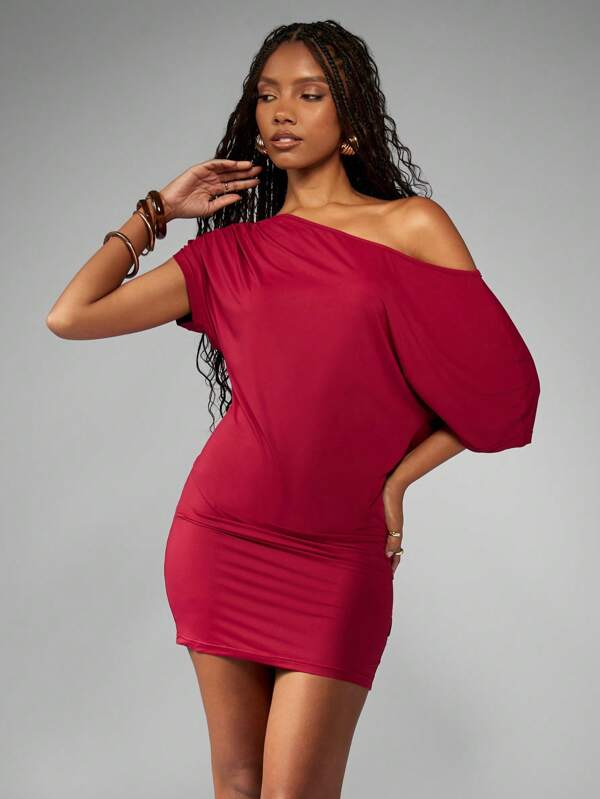 missguided MISSGUIDED One Shoulder Asymmetric Bodycon Mini Dress With Balloon Sleeve Form Fitting
