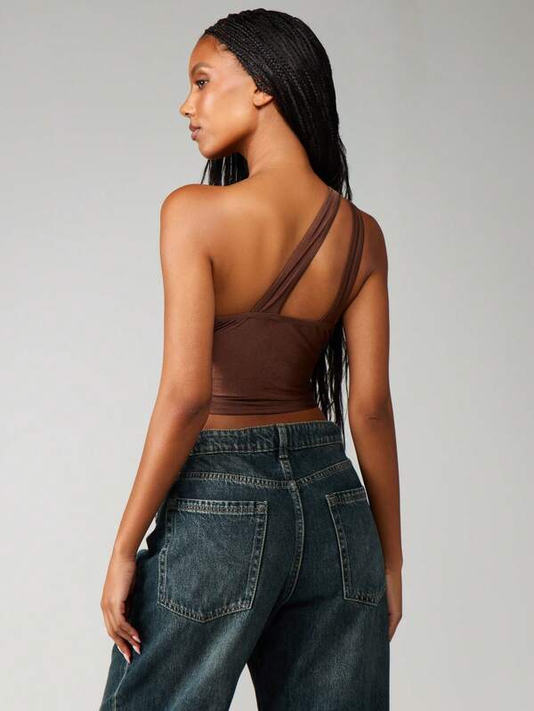 Missguided MISSGUIDED One Shoulder Cut Out Crop Top With Ring Detail