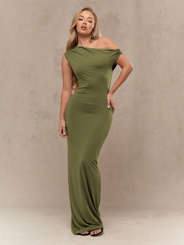 Missguided MISSGUIDED One Shoulder Fitted Maxi Dress With Ruched Detail