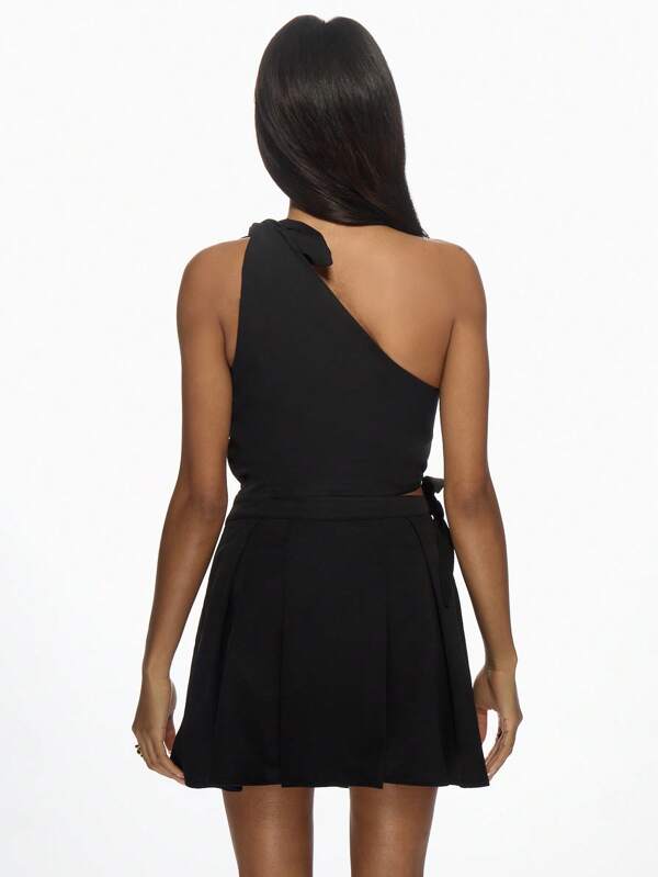 Missguided MISSGUIDED One Shoulder Knot Detail Pleated Skater A-Line Bow Mini Dress