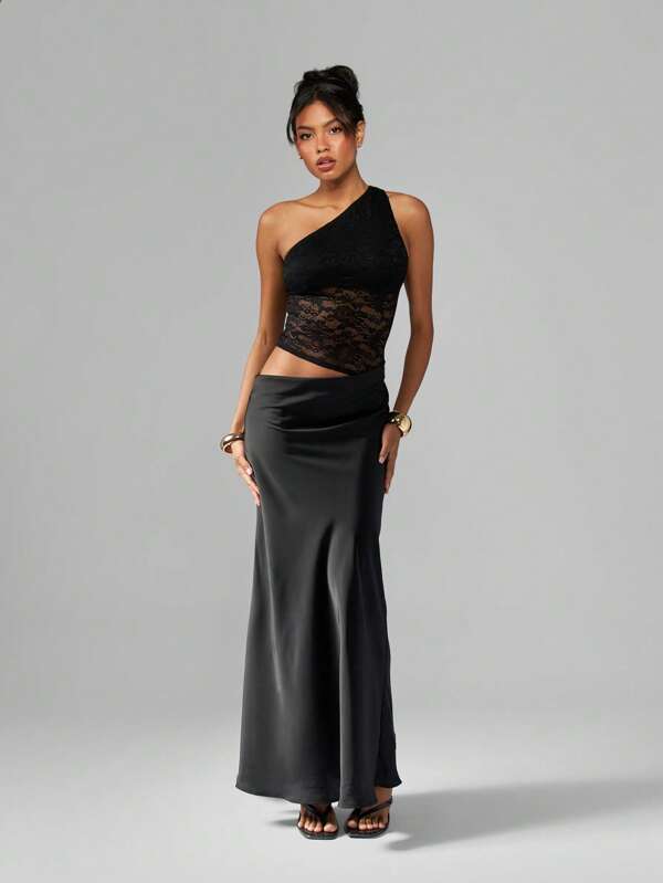 missguided MISSGUIDED One Shoulder Lace Panel Maxi Dress With Fitted Silhouette