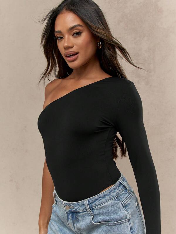 Missguided MISSGUIDED One Shoulder Long Sleeve Stretchy Bodysuit