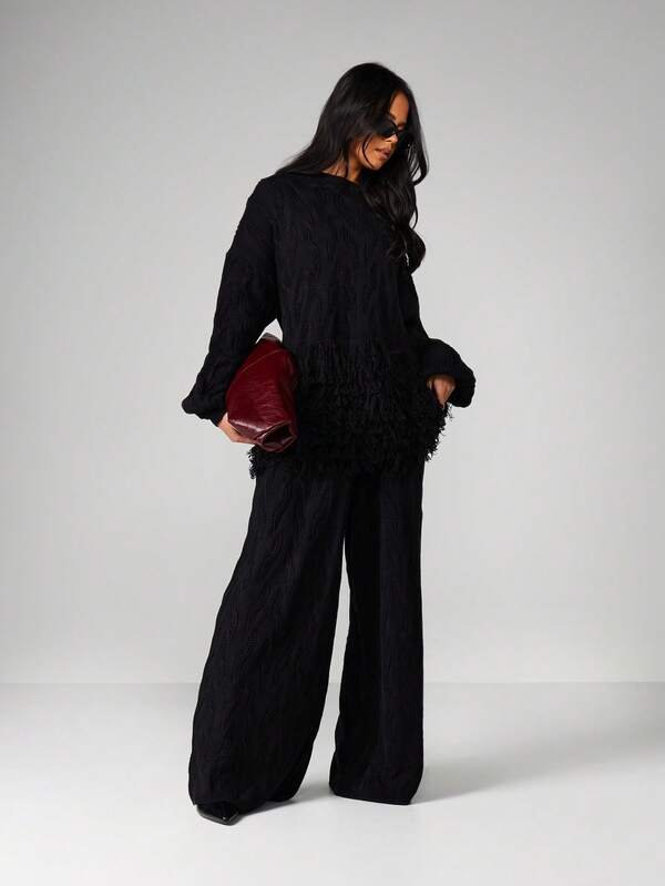 Missguided MISSGUIDED Oversized Cable Knit Sweater With Fringe Hem