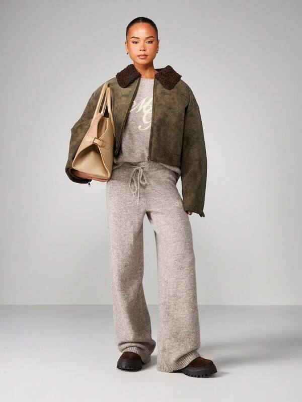 Missguided MISSGUIDED Oversized Chunky Knit Sweater With Embroidery