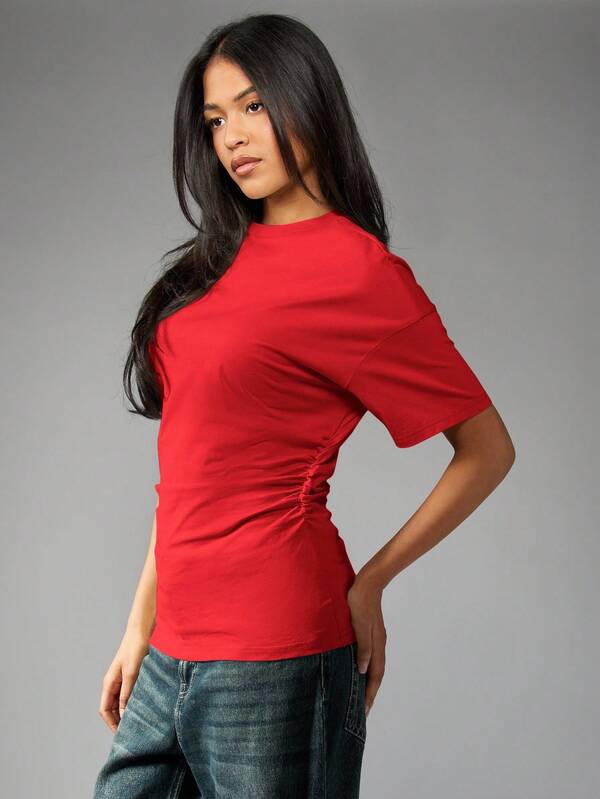 Missguided MISSGUIDED Oversized Cinched Waist T-Shirt With Ruched Detail
