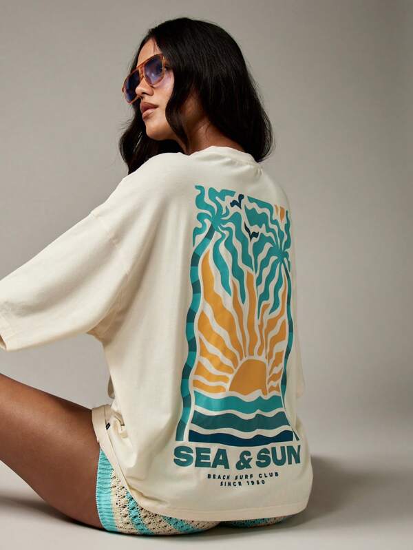 missguided MISSGUIDED Oversized Cotton Tee With Sea And Sun Graphic Design