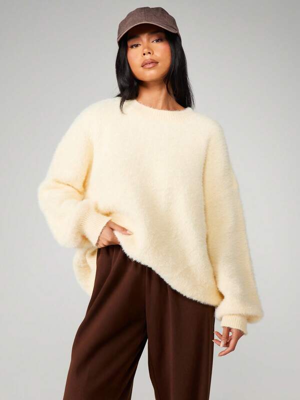 missguided MISSGUIDED Oversized Crew Neck Fuzzy Sweater