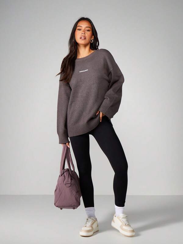 Missguided MISSGUIDED Oversized Crew Neck Knit Sweater With Embroidery