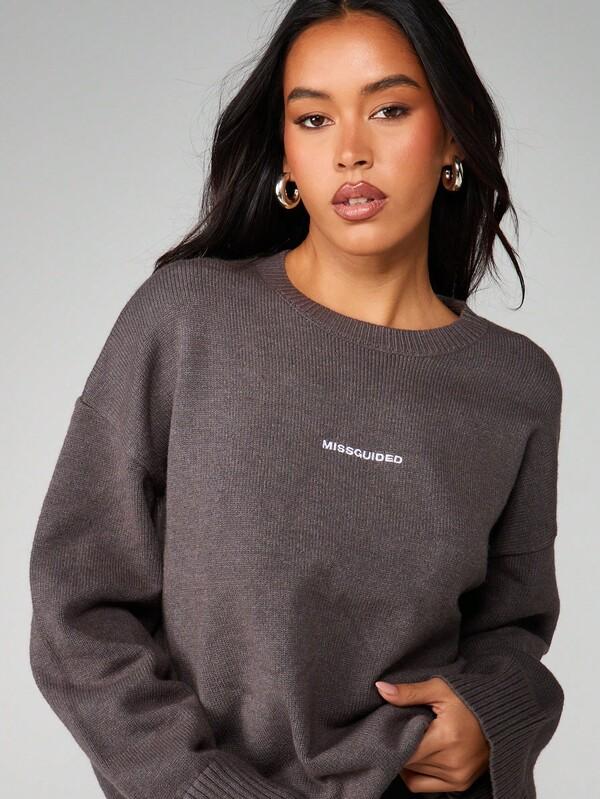 missguided MISSGUIDED Oversized Crew Neck Knit Sweater With Embroidery