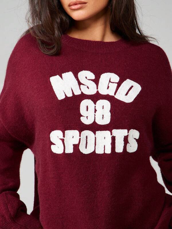 Missguided MISSGUIDED Oversized Crew Neck Knit Sweater With Logo Print