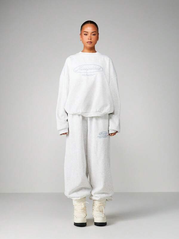 Missguided MISSGUIDED Oversized Crew Neck Logo Sweatshirt