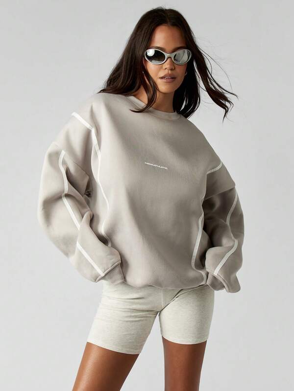 missguided MISSGUIDED Oversized Crew Neck Pullover Sweatshirt missguided MISSGUIDED Oversized Crew Neck Pullover Sweatshirt