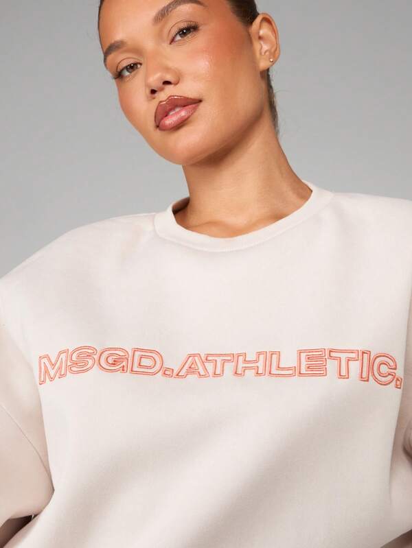 Missguided MISSGUIDED Oversized Crew Neck Sweatshirt With Brand Print