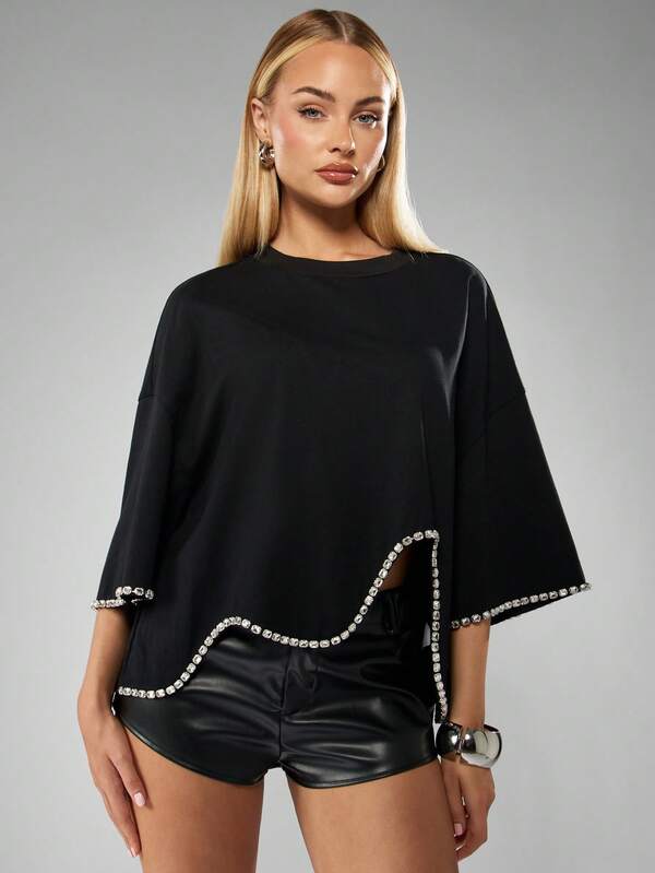 missguided MISSGUIDED Oversized Diamante Trim Tee With Embellished Detail