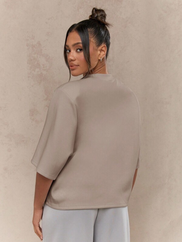 Missguided MISSGUIDED Oversized Drop Shoulder T Shirt With Relaxed Fit