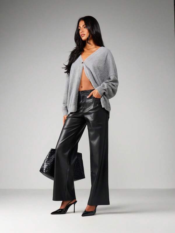 Missguided MISSGUIDED Oversized Fluffy Knit Button Cardigan