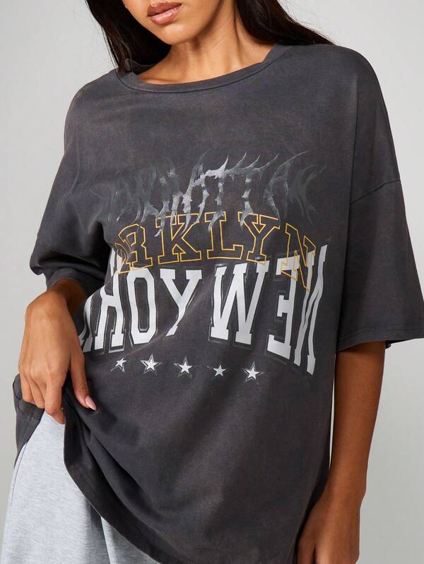 Missguided MISSGUIDED Oversized Graphic T Shirt With Brooklyn Print