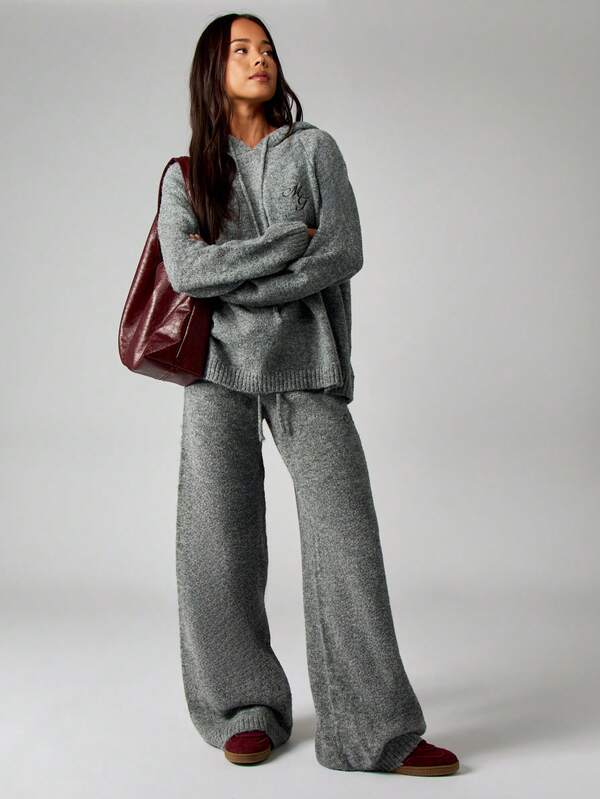 Missguided MISSGUIDED Oversized Knitted Hoodie With Logo