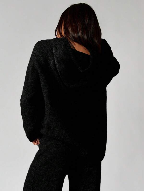 Missguided MISSGUIDED Oversized Knitted Hoodie With Logo Embroidery